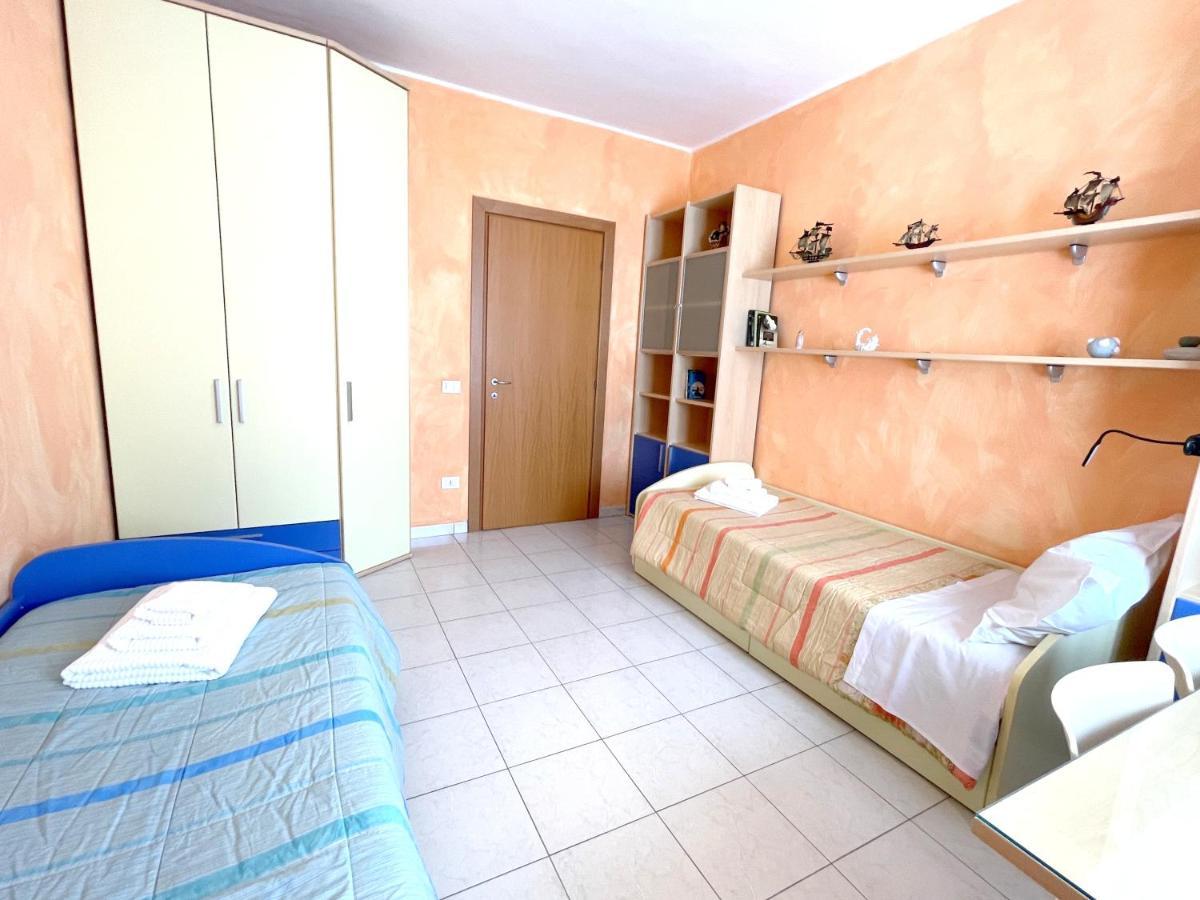 Apartamento Accomodo Mib28 Bivano Navigli Milán Exterior foto